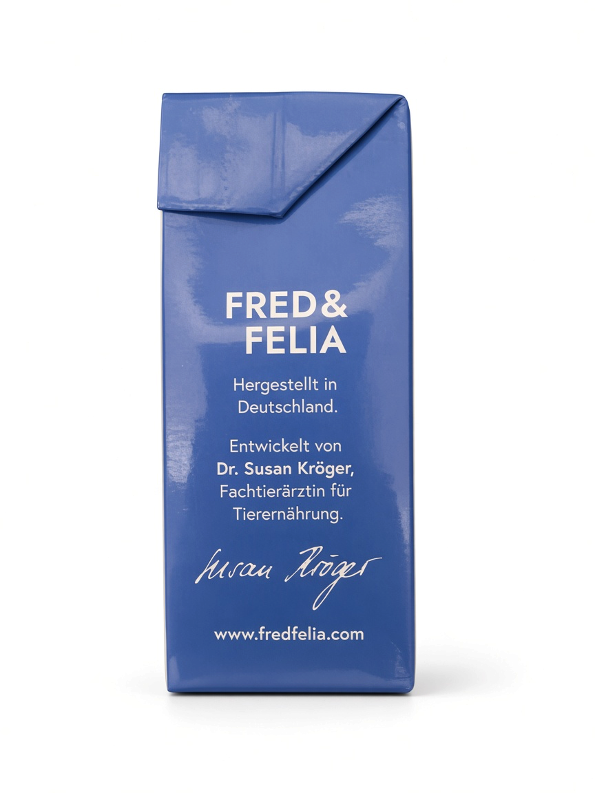 VilosTierland FRED Buntbarsch Nassfutter im blauen 390g Tetra Pak für Hunde